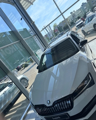 Skoda Superb cena 206900 przebieg: 10, rok produkcji 2024 z Bielsk Podlaski małe 121